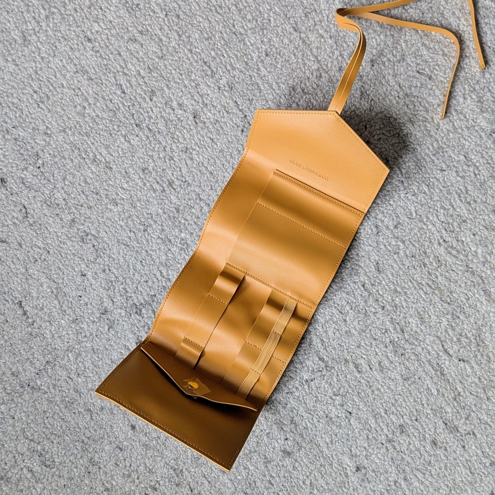 Glass Ladder & Co. Katherine Tech Organizer | Vegan Leather | NWOB